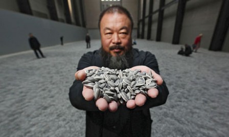 Ai-Weiwei-with-his-Tate-M-007.jpg