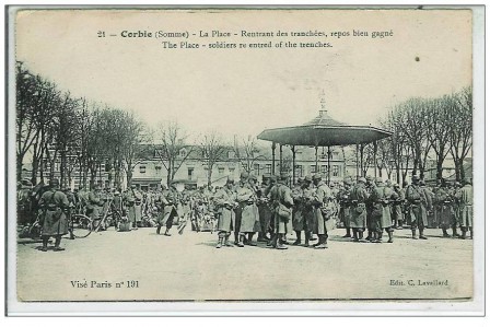 2_troupes_francaises_1915.jpg