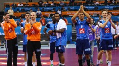 les-joueurs-de-l-equipe-de-france-celebrent-leur-victoire-contre-l-argentine-en-8e-de-finale-du-mondial-de-handball-le-26-janvier-2015-a-doha_5196217.jpg